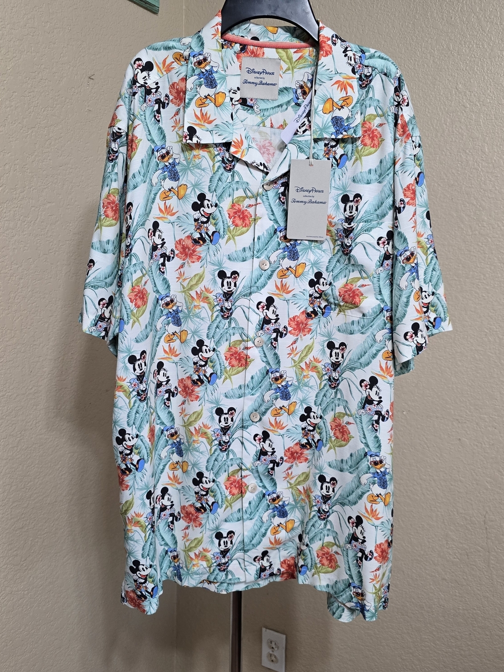 Disney Men's Tropical Mickey Short-Sleeve Shirt - Light Blue